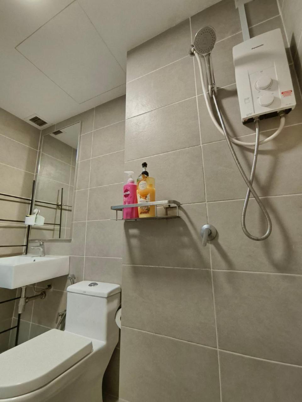 Cozy Mrt-Linked Unit, Dsara Sentral Sovo #Ds1 Sungai Buloh Exterior photo